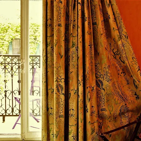 Les Jardins Du Luxembourg Hotel 4*
