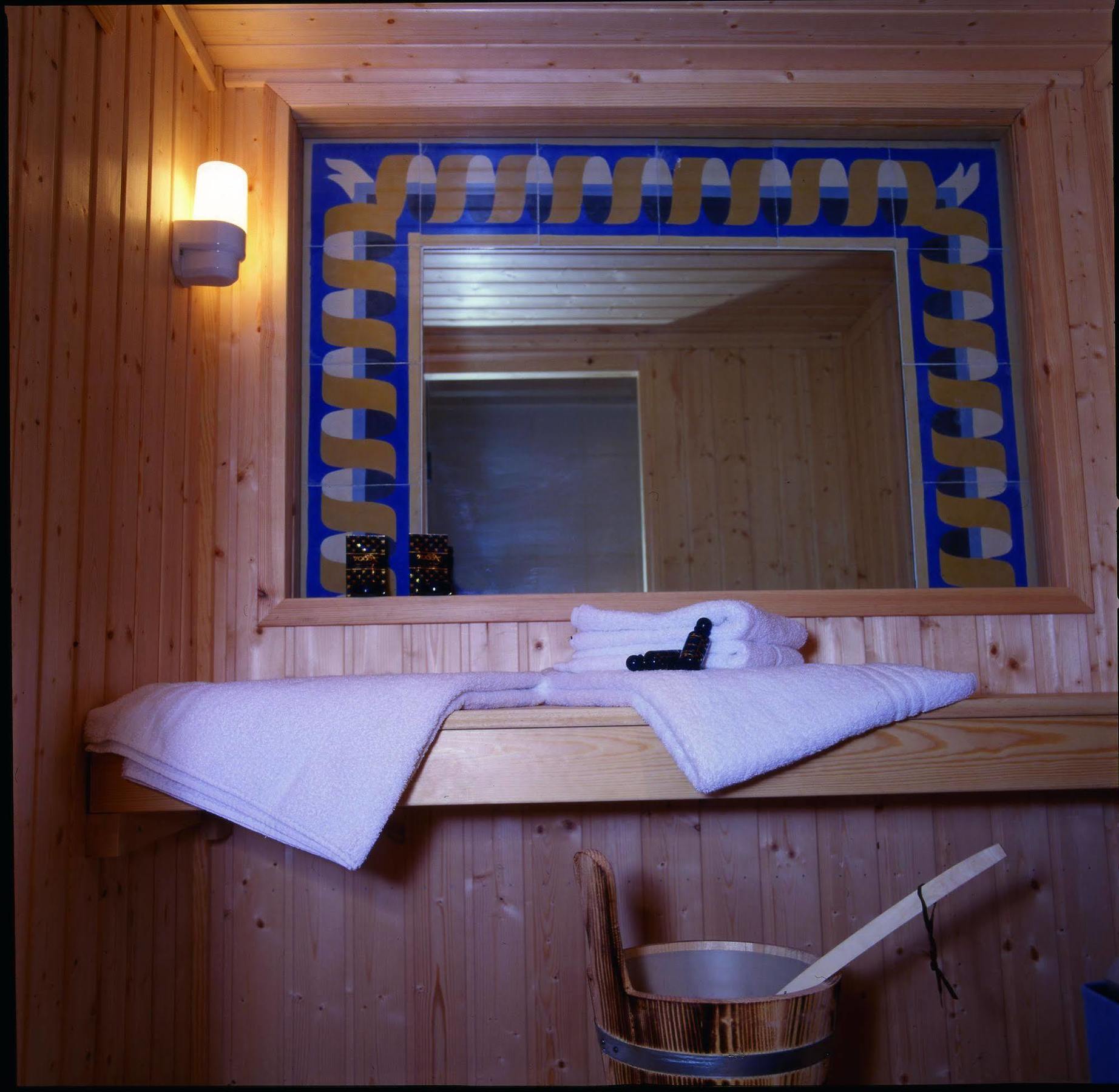 Les Jardins Du Luxembourg Hotel