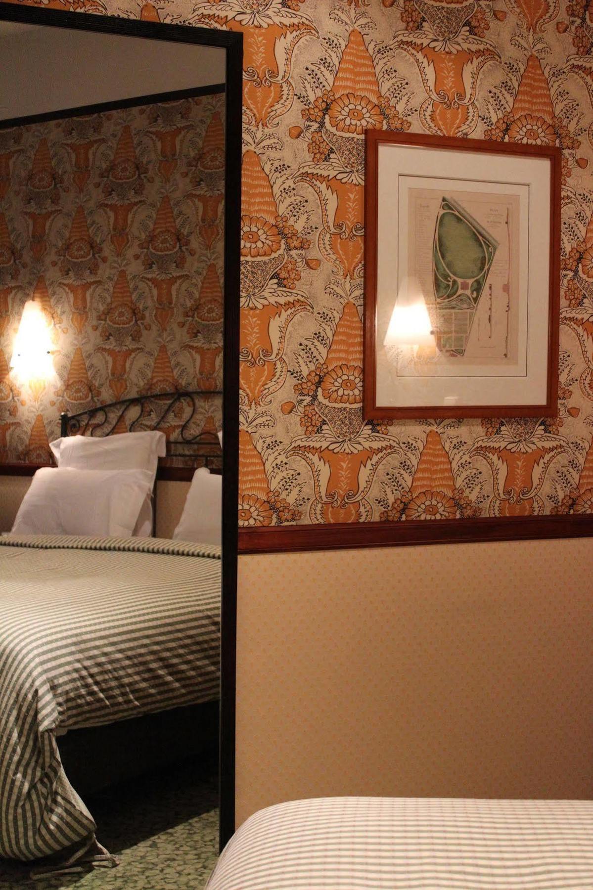 Les Jardins Du Luxembourg Hotel 4*