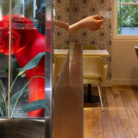 Hotel Les Jardins Du Luxembourg